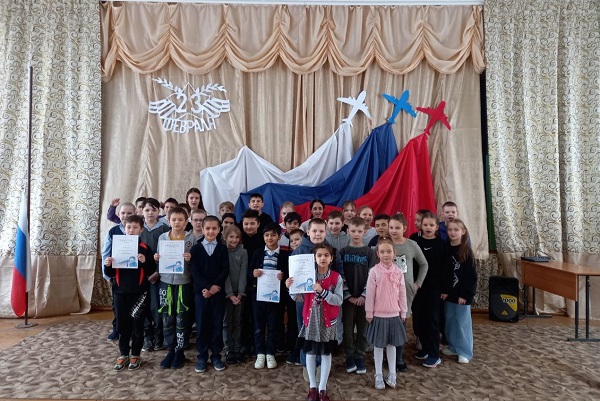 "Один за всех и все за одного".