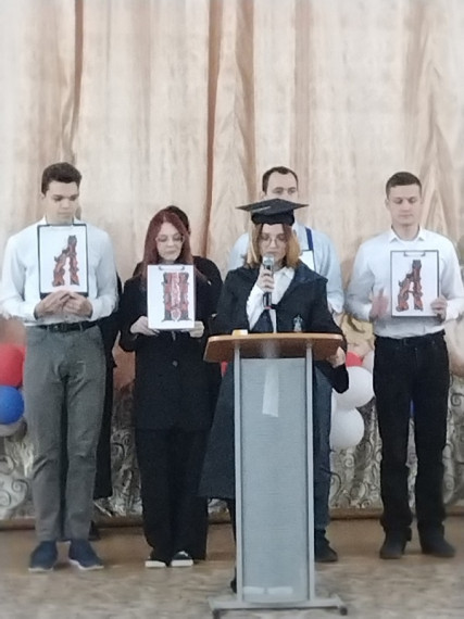 Декада предметов гуманитарного цикла..